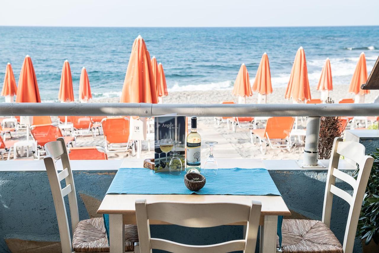 Aparthotel Angela Beach Platanés Exterior foto